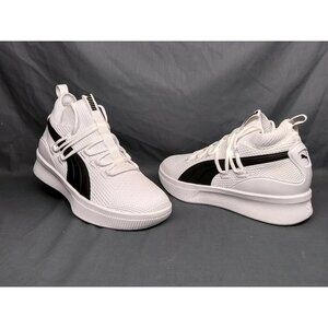 Puma Boys Clyde Court Jr Casual Sneakers Mesh White Black Size 6 NEW IN BOX!